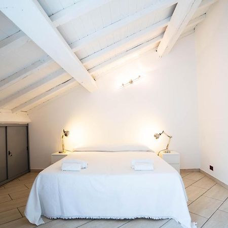 V12 Apartments - Vittoria 12 نوفارا المظهر الخارجي الصورة